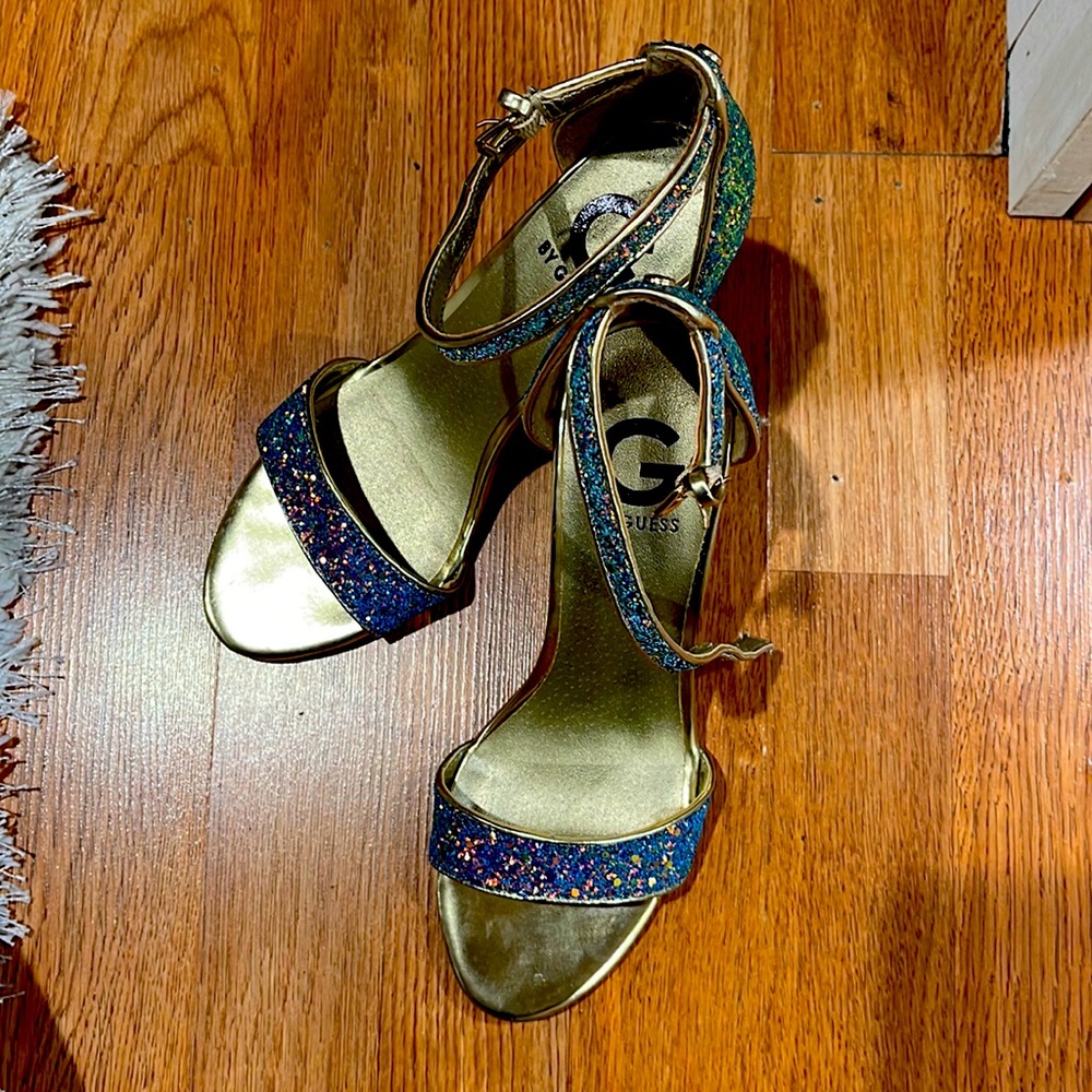 Guess- Glitter chunky heels, size 8M